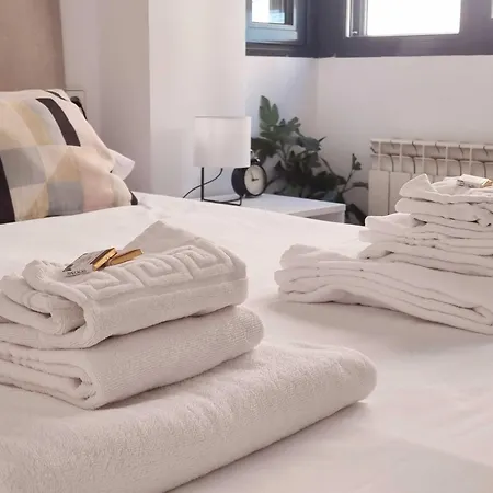 Arboleda Centro Con Parking Apartment *
